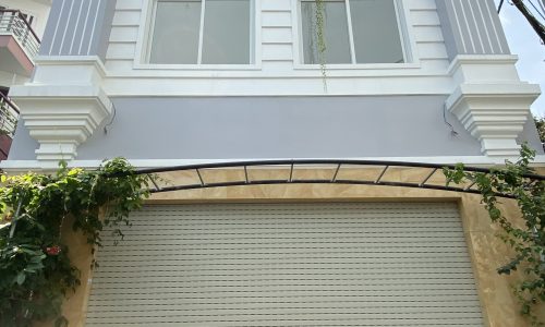 Bán và cho thuê tòa nhà mới mặt tiền đường 221 Trần Huy Liệu ,  Phường 8, Quận Phú Nhuận 