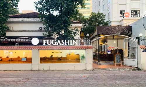 Bán nhà quận 3, chính chủ gửi bán nhà mặt tiền 15 đường Võ Văn Tần, Phường 6, Quận 3.