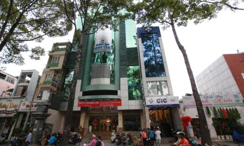 Chuyển nhượng khách sạn Minh Tâm 206 đường 3/2, Phường 12, Quận 10. TP . HCM, Giá bán : 320 tỷ TL