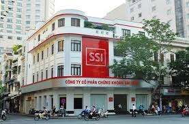 Bàn nhà mặt tiền phố đi bộ Nguyễn Huệ – Cung đường danh giá – khẳng định đẳng cấp! Căn 2 MT Nguyễn Huệ – Nguyễn Thiệp, Phường Bến Nghé, Quận 1.