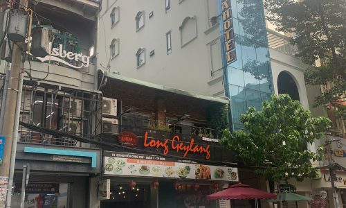 🔵 Chuyển nhượng nhà cấp 4 Địa chỉ: 81-83 Nguyễn Công Trứ, P. Nguyễn Thái Bình, Q.1, giá 110 tỷ